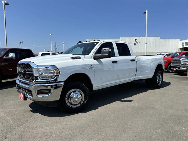 2024 RAM Ram 3500 RAM 3500 TRADESMAN CREW CAB 4X4 8 BOX