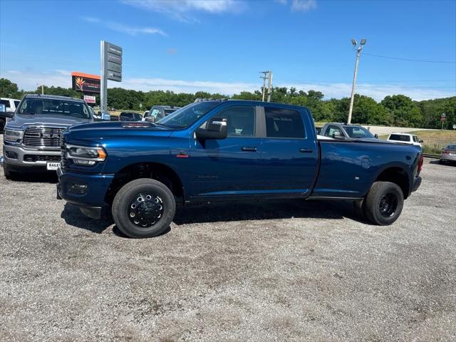 2024 RAM Ram 3500 RAM 3500 LARAMIE CREW CAB 4X4 8 BOX