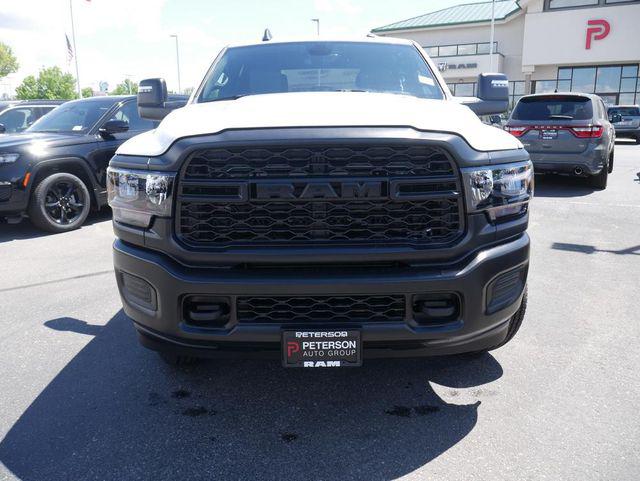 2024 RAM Ram 3500 RAM 3500 TRADESMAN CREW CAB 4X4 8 BOX