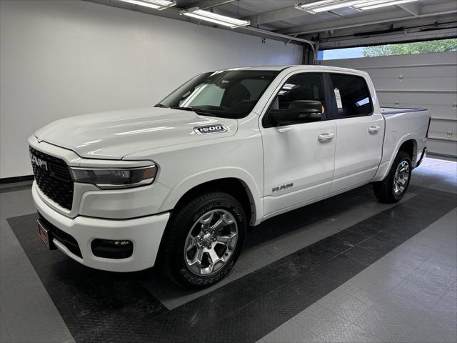 2025 RAM Ram 1500 RAM 1500 LONE STAR CREW CAB 4X2 57 BOX