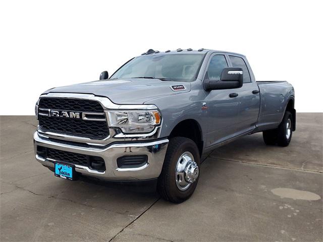 2024 RAM Ram 3500 RAM 3500 TRADESMAN CREW CAB 4X4 8 BOX