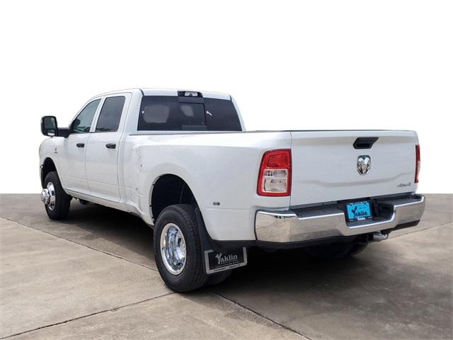 2024 RAM Ram 3500 RAM 3500 TRADESMAN CREW CAB 4X4 8 BOX