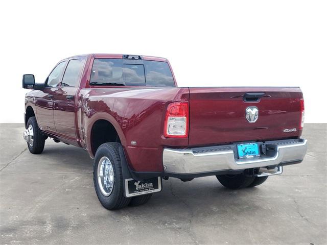 2024 RAM Ram 3500 RAM 3500 TRADESMAN CREW CAB 4X4 8 BOX