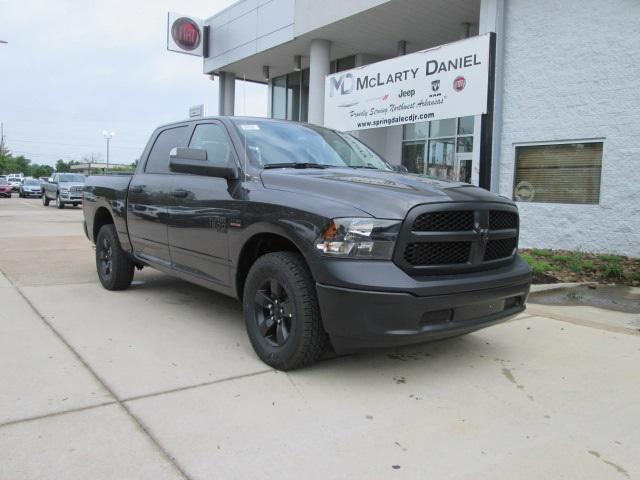 2024 RAM Ram 1500 Classic RAM 1500 CLASSIC TRADESMAN CREW CAB 4X4 57 BOX