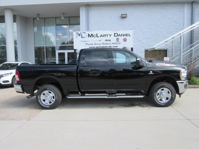 2024 RAM Ram 3500 RAM 3500 TRADESMAN CREW CAB 4X4 64 BOX