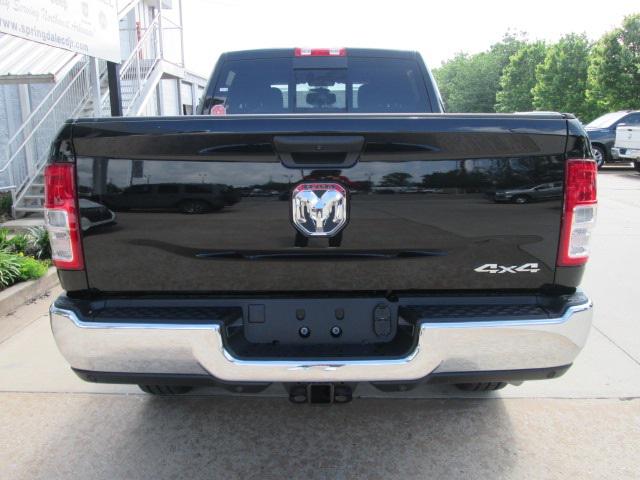 2024 RAM Ram 3500 RAM 3500 TRADESMAN CREW CAB 4X4 64 BOX