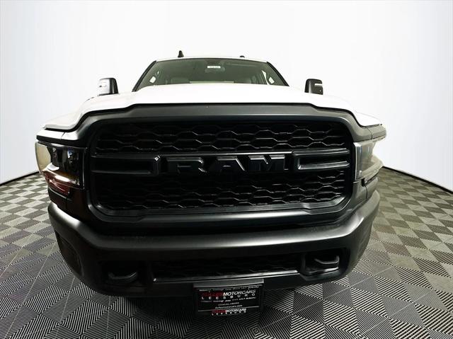 2024 RAM Ram 3500 RAM 3500 TRADESMAN CREW CAB 4X4 8 BOX