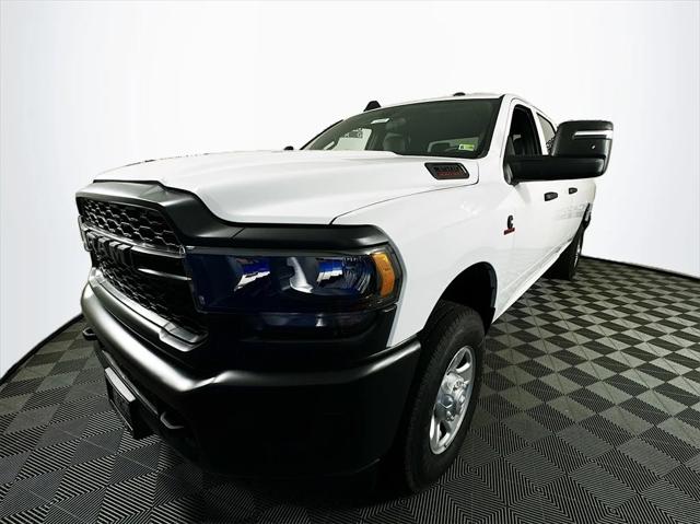 2024 RAM Ram 3500 RAM 3500 TRADESMAN CREW CAB 4X4 8 BOX