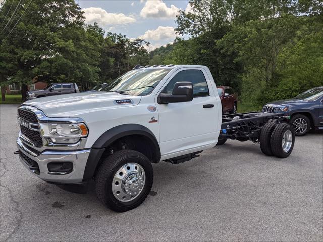 2024 RAM Ram 5500 Chassis Cab RAM 5500 TRADESMAN CHASSIS REGULAR CAB 4X4 84 CA