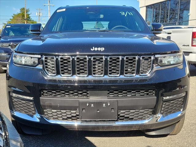 2024 Jeep Grand Cherokee GRAND CHEROKEE L LIMITED 4X4