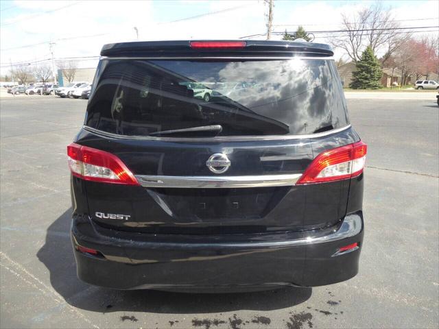2014 Nissan Quest LE