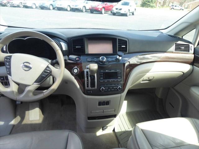 2014 Nissan Quest LE