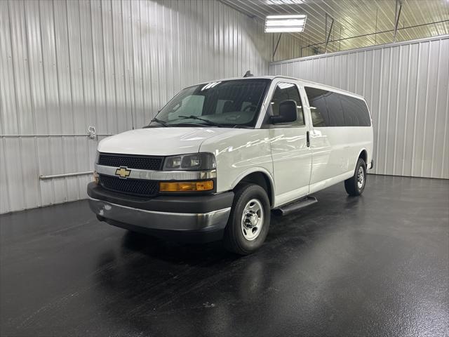 2020 Chevrolet Express Passenger RWD 3500 Extended Wheelbase LT
