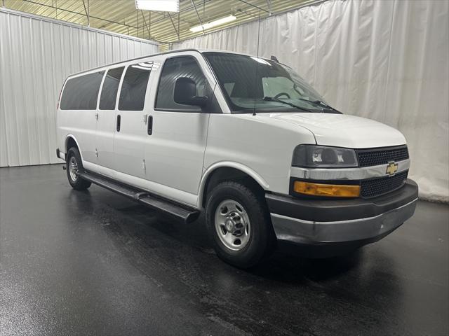 2020 Chevrolet Express Passenger RWD 3500 Extended Wheelbase LT