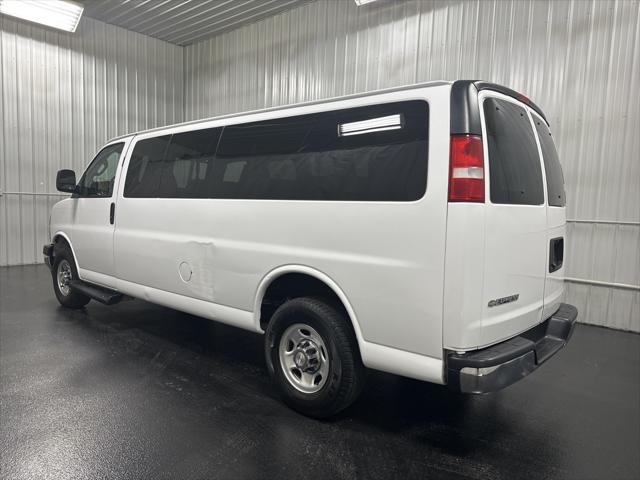 2020 Chevrolet Express Passenger RWD 3500 Extended Wheelbase LT