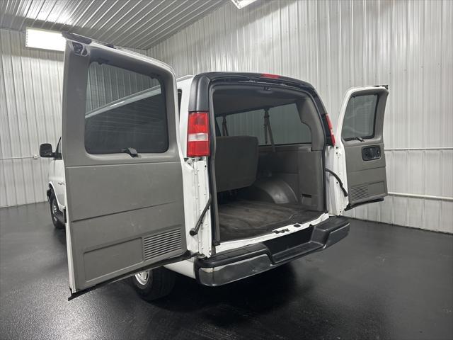 2020 Chevrolet Express Passenger RWD 3500 Extended Wheelbase LT