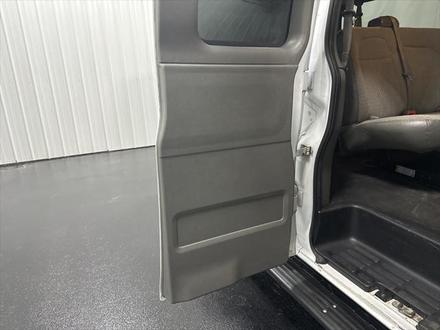2020 Chevrolet Express Passenger RWD 3500 Extended Wheelbase LT