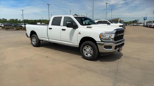 2024 RAM Ram 3500 RAM 3500 TRADESMAN CREW CAB 4X4 8 BOX