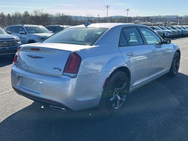 2021 Chrysler 300 300S