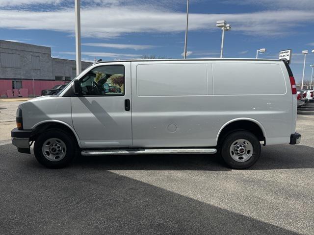 2021 GMC Savana Cargo RWD 2500 Regular Wheelbase Work Van