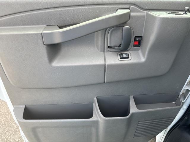 2021 GMC Savana Cargo RWD 2500 Regular Wheelbase Work Van