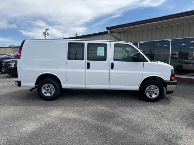 2021 GMC Savana Cargo RWD 2500 Regular Wheelbase Work Van