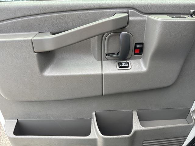 2021 GMC Savana Cargo RWD 2500 Regular Wheelbase Work Van