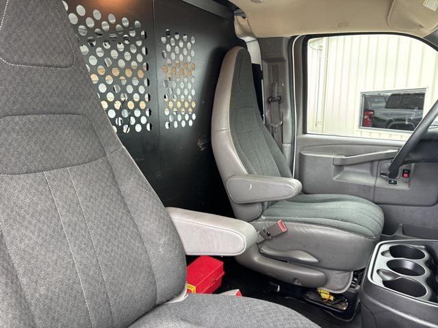 2021 GMC Savana Cargo RWD 2500 Regular Wheelbase Work Van
