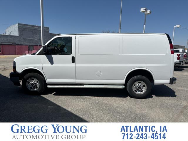 2021 GMC Savana Cargo RWD 2500 Regular Wheelbase Work Van