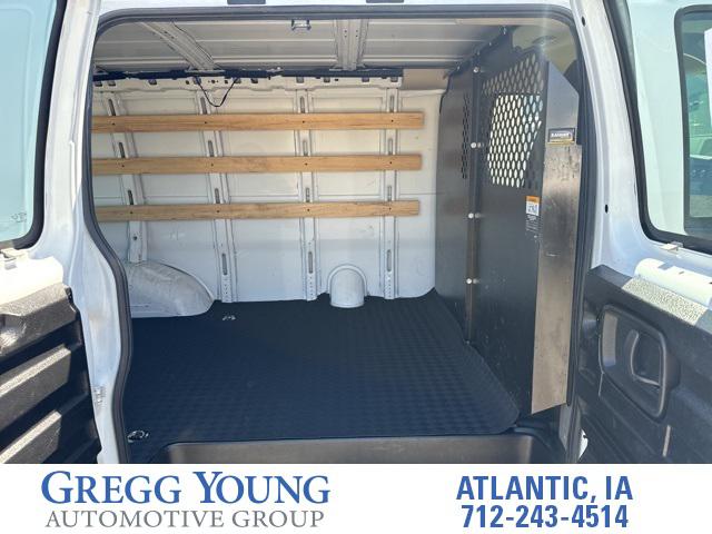 2021 GMC Savana Cargo RWD 2500 Regular Wheelbase Work Van