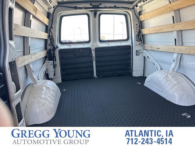 2021 GMC Savana Cargo RWD 2500 Regular Wheelbase Work Van