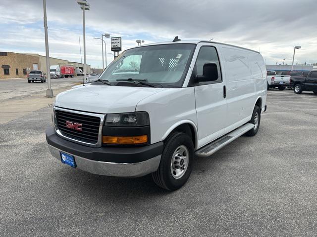 2022 GMC Savana Cargo RWD 2500 Regular Wheelbase Work Van