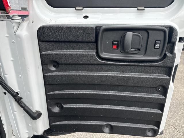 2022 GMC Savana Cargo RWD 2500 Regular Wheelbase Work Van