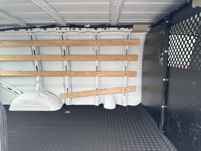 2021 GMC Savana Cargo RWD 2500 Regular Wheelbase Work Van