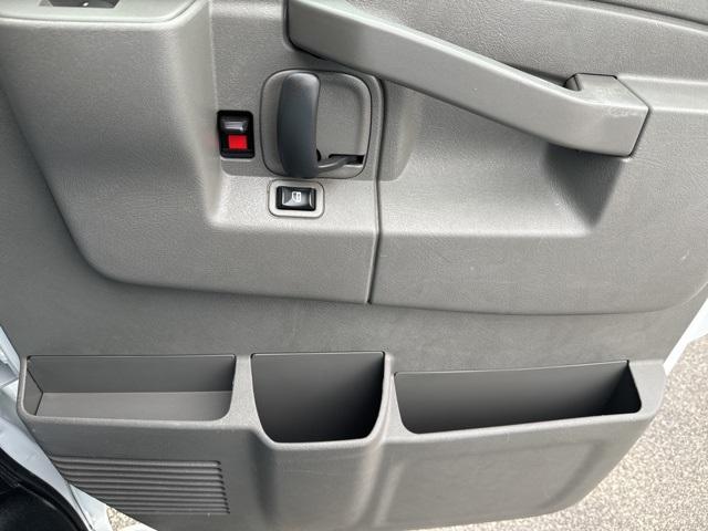 2021 GMC Savana Cargo RWD 2500 Regular Wheelbase Work Van