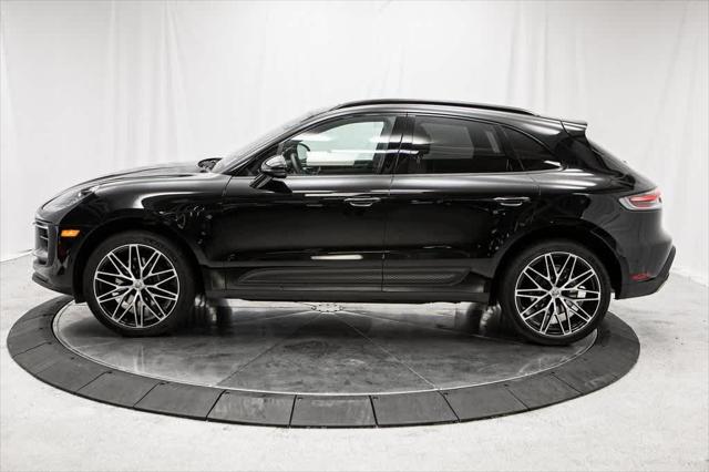 2024 Porsche Macan AWD