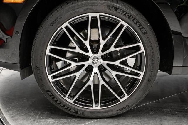 2024 Porsche Macan AWD