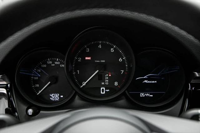 2024 Porsche Macan AWD