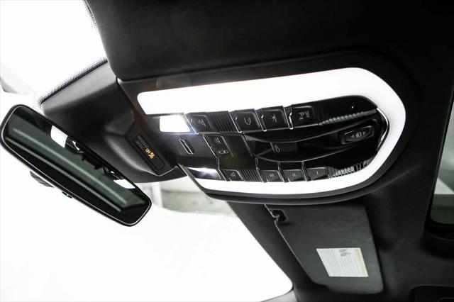 2024 Porsche Macan AWD