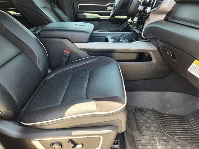 2025 Ram 1500 Laramie Crew Cab 4x4 5'7" Box