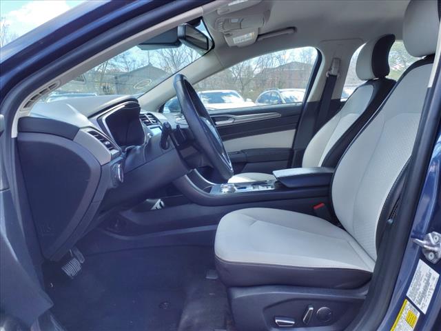 2019 Ford Fusion SE