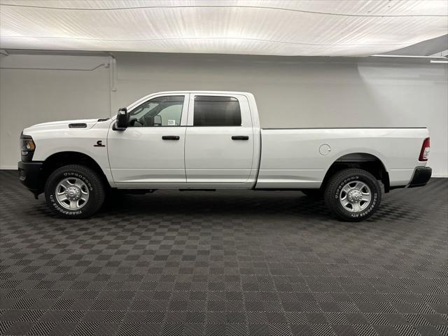 2024 RAM Ram 3500 RAM 3500 TRADESMAN CREW CAB 4X4 8 BOX