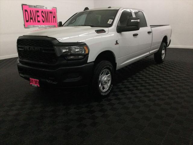 2024 RAM Ram 3500 RAM 3500 TRADESMAN CREW CAB 4X4 8 BOX