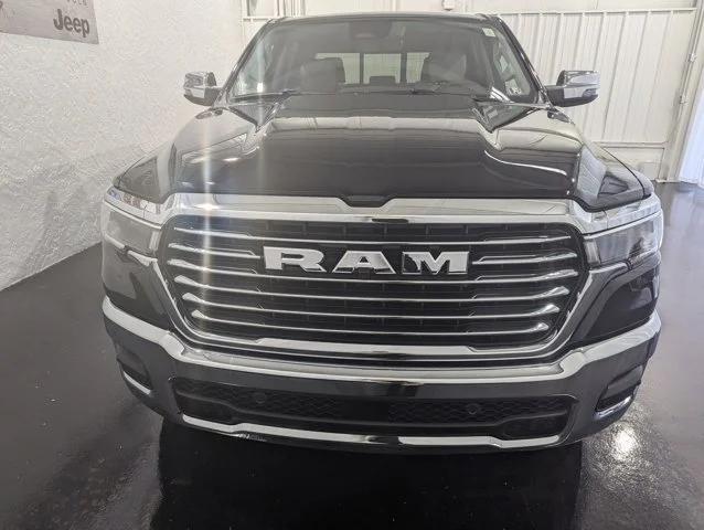 2025 RAM Ram 1500 RAM 1500 LARAMIE CREW CAB 4X4 64 BOX