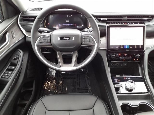 2024 Jeep Grand Cherokee GRAND CHEROKEE L LIMITED 4X4