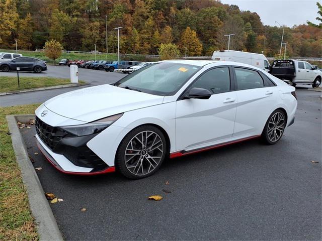 2022 Hyundai Elantra N Base 2022 Hyundai Elantra N Base