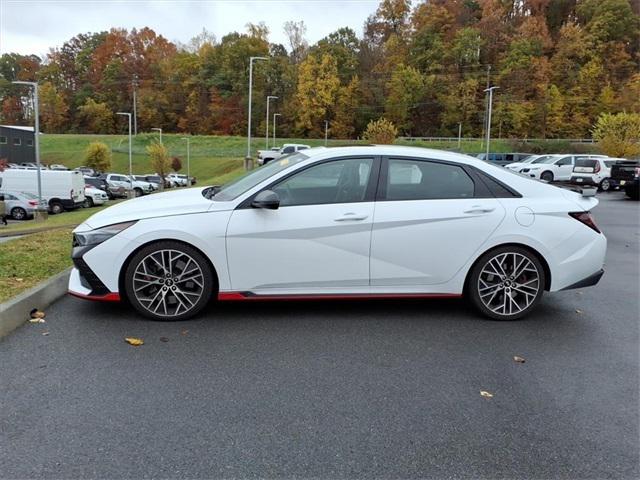 2022 Hyundai Elantra N Base 2022 Hyundai Elantra N Base