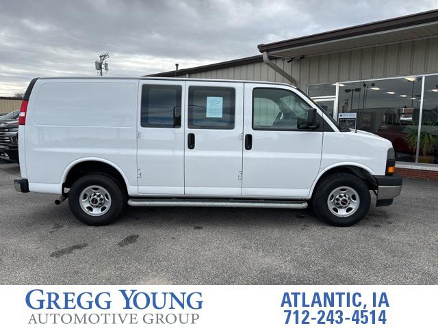 2021 GMC Savana Cargo RWD 2500 Regular Wheelbase Work Van