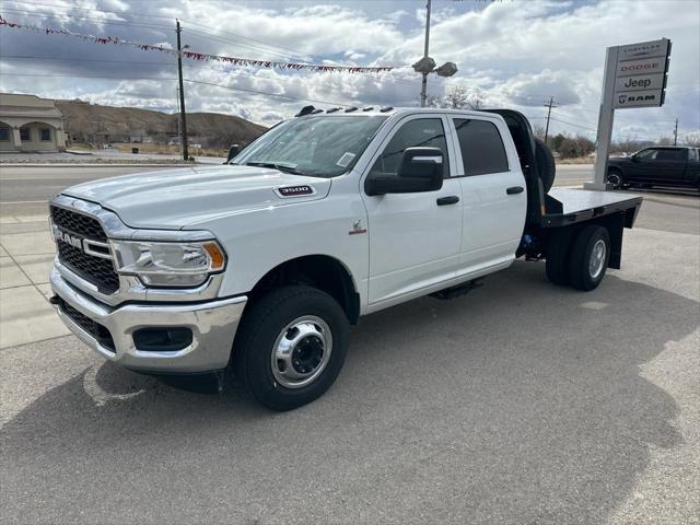 2024 RAM Ram 3500 Chassis Cab RAM 3500 TRADESMAN CREW CAB CHASSIS 4X4 60 CA