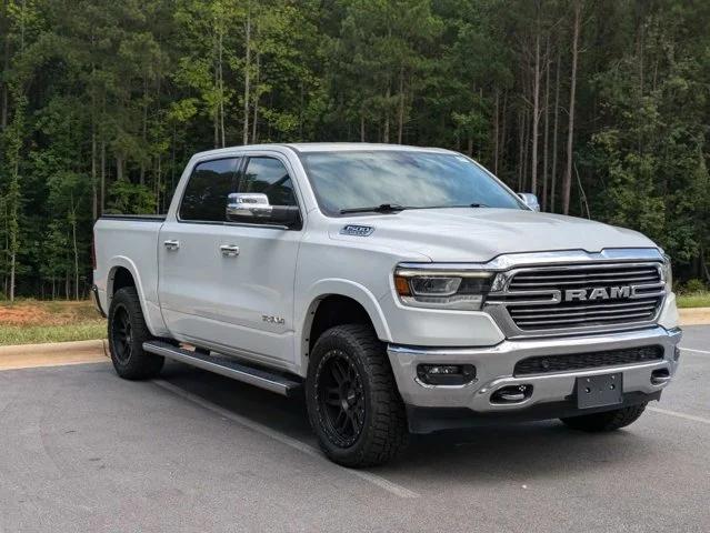 2020 RAM 1500 Laramie Crew Cab 4x4 57 Box